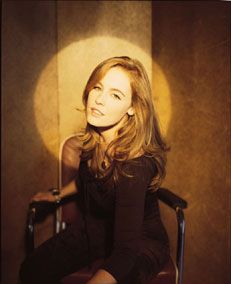 You can order the CD's and look at a lot of real pretty pictures on Tift Merritt's new website by clicking here.